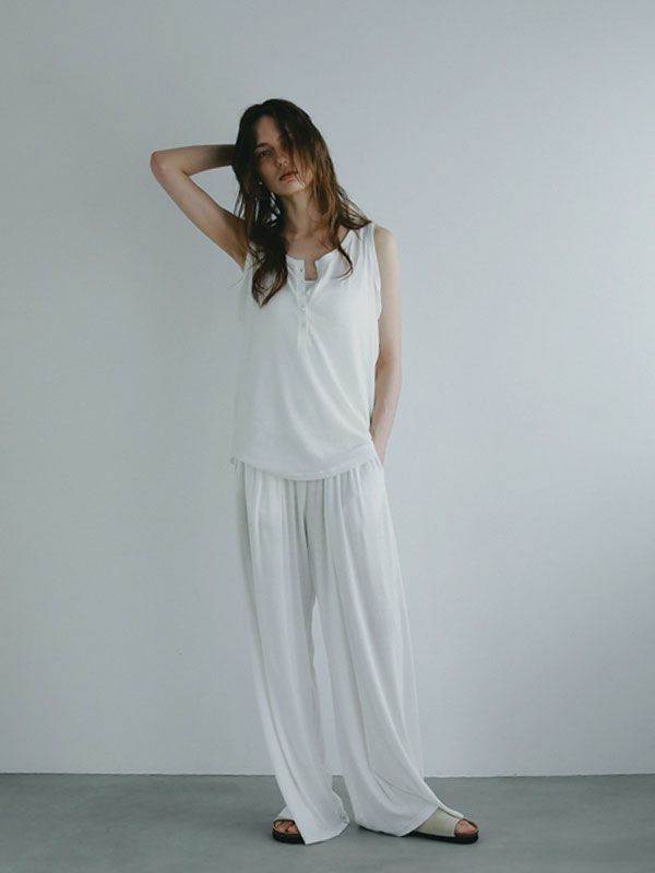 ETRE TOKYO/エトレトウキョウ ヘンリーネックエアリータンクトップ