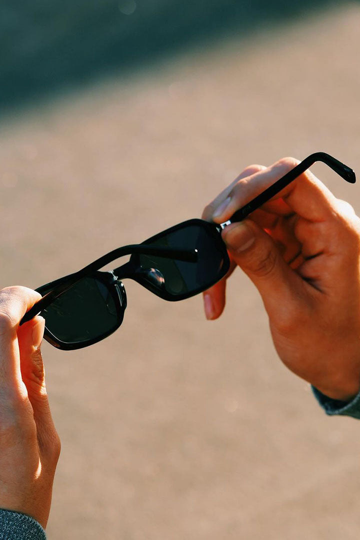 BUGGE 01(Black) – A.D.S.R.