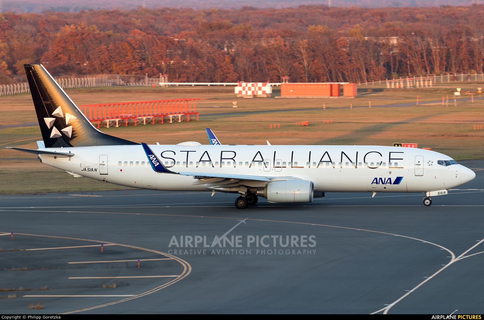 航空機・ヘリコプター ANA B737-800 JA51AN STAR ALLIANCE 航空機