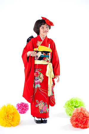 七五三☆七歳 かわいい花薬玉刺繍 | 着物レンタルの灯屋2 ブログ