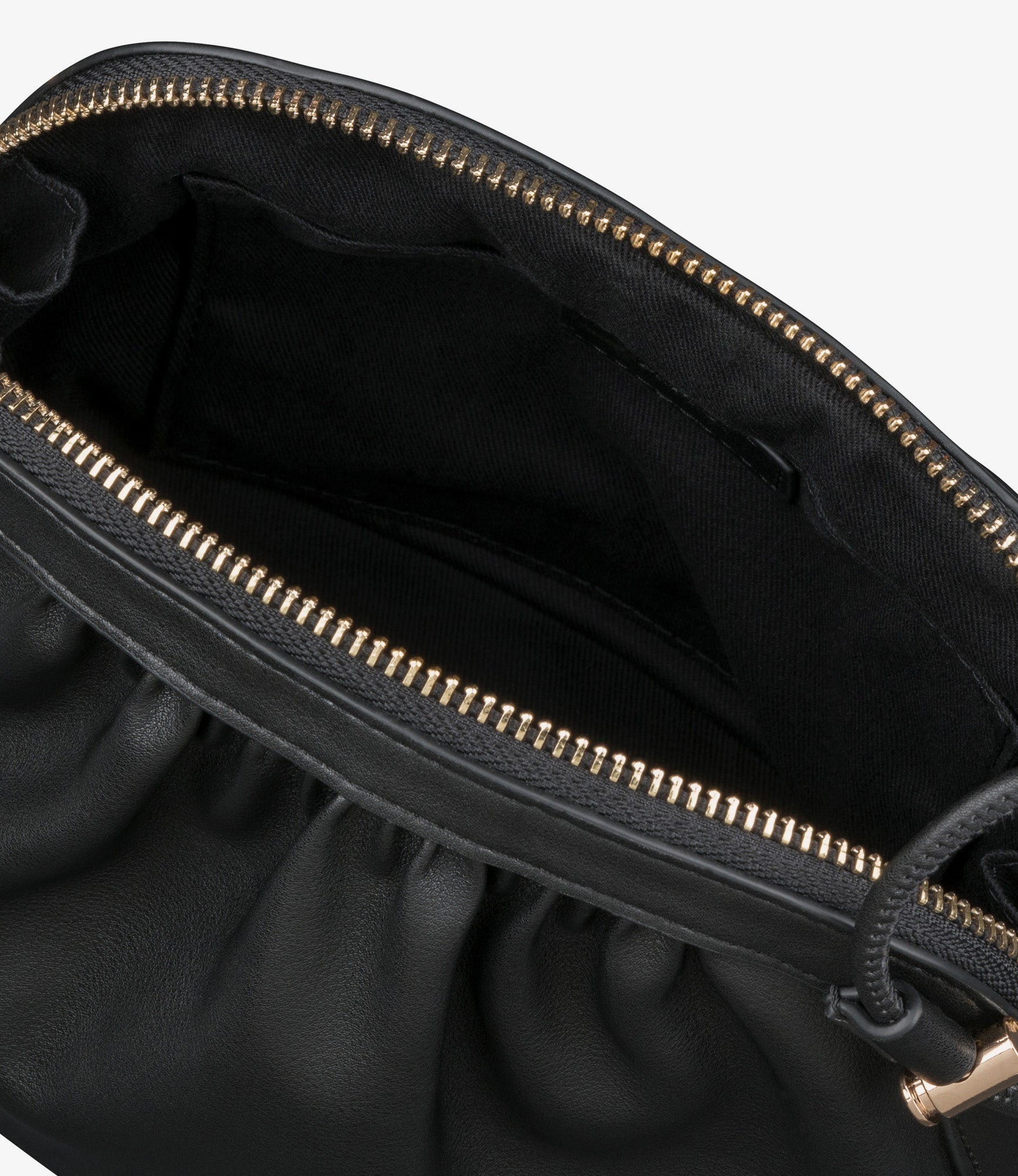 Ninon drawstring bag | Drawstring bag in vegan leather. | A.P.C.