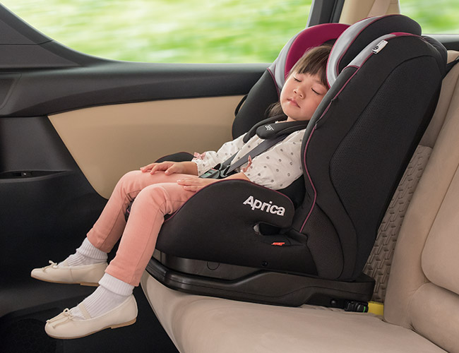 アップリカ フォームフィット ISOFIXジュニアシート（1