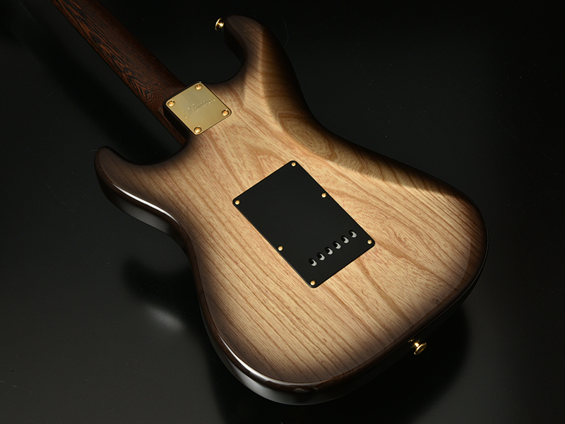 momose モモセMC-SE MF'18/MG BK-B世界限定3本 ストラト momose モモセ