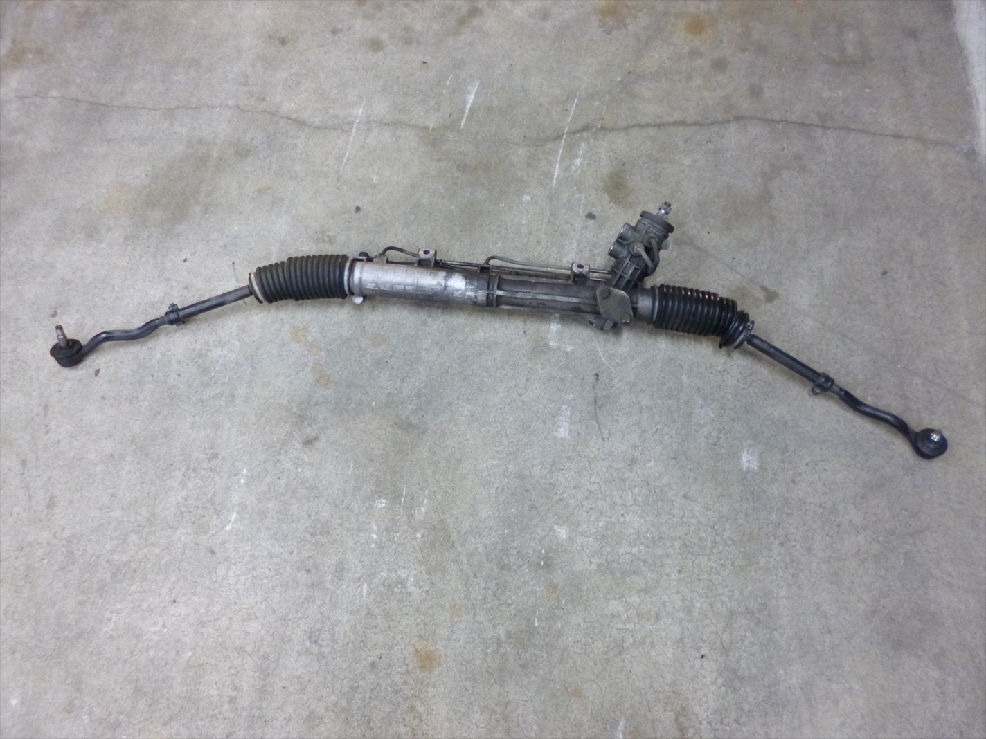 BMW・ALPINA修理の専門店 オートファイン：【E30 320i】ステアリング