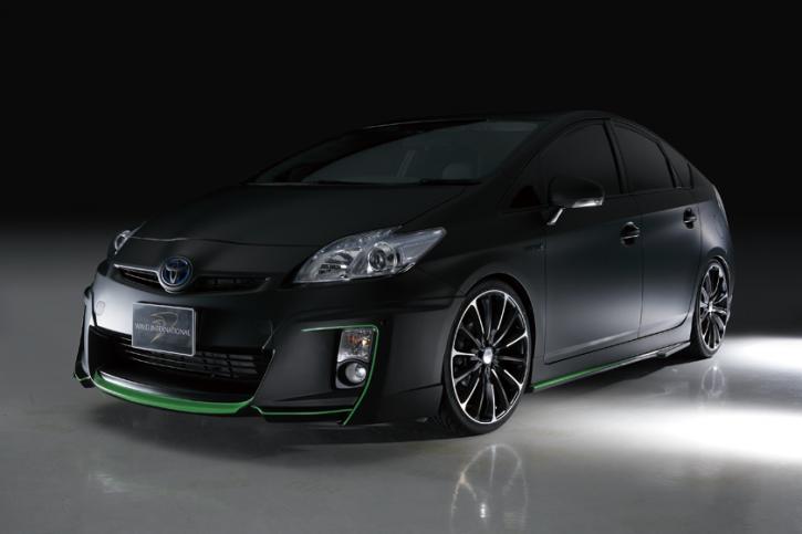 30系プリウス前期用エアロパーツ『3点セット』の販売サイト｜PRIUS