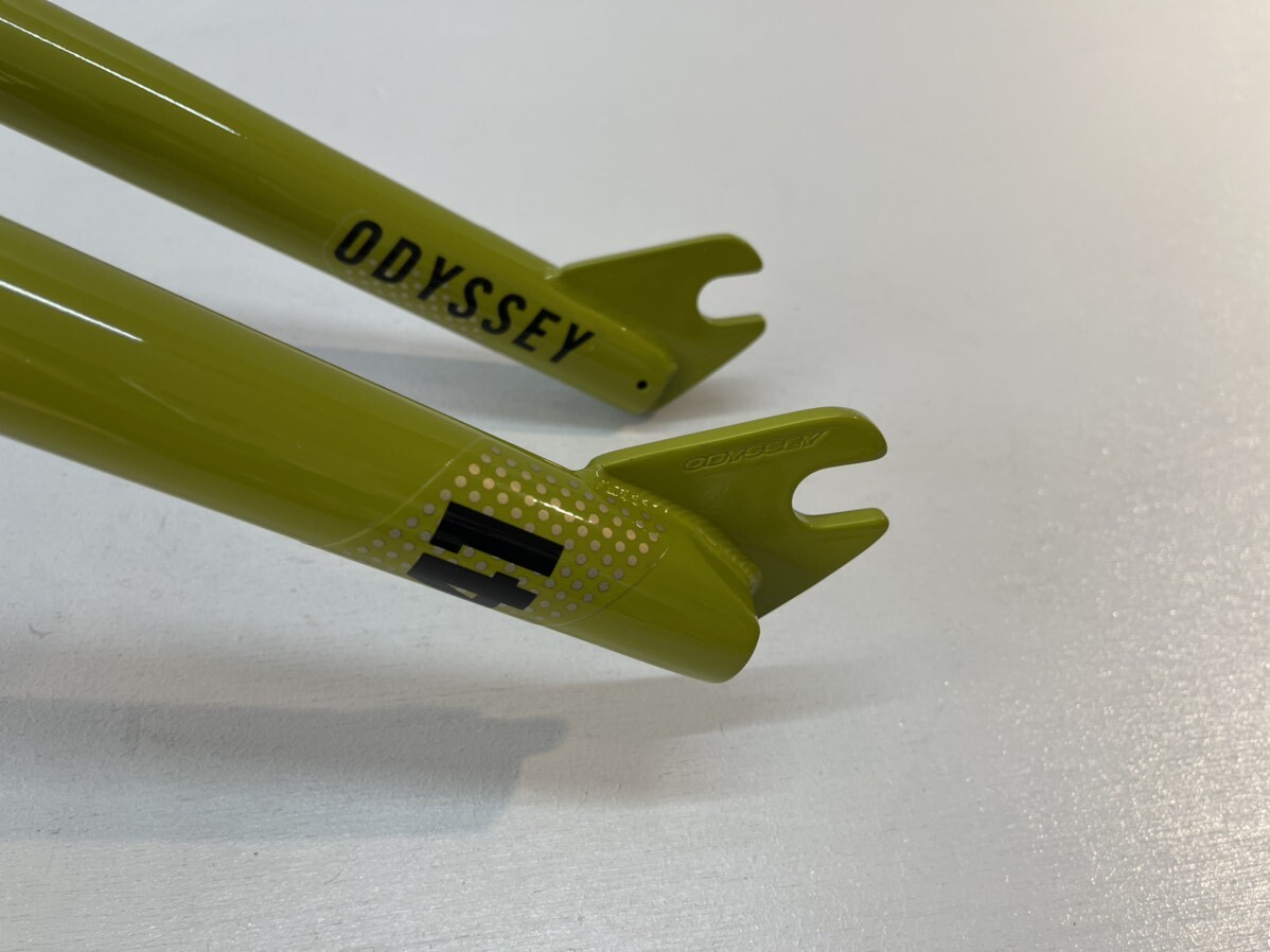 Odyssey Dirt Classic Fork [14mmエンド] - BMX SHOP CAVE