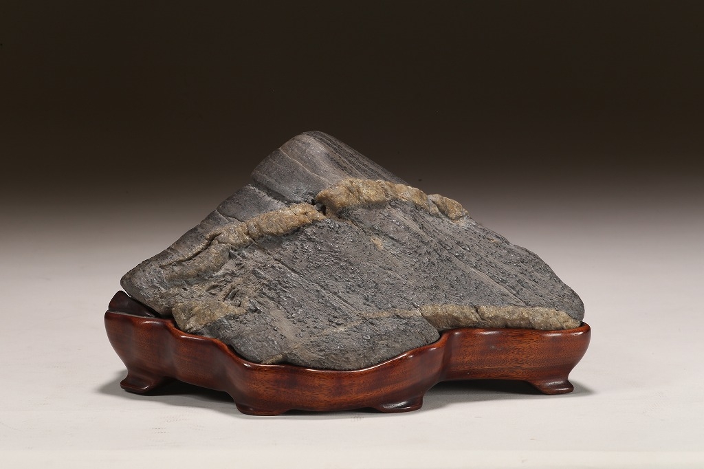 瀬田川石 銘「霊山瑞雲」 | 雨竹亭オンラインショップ