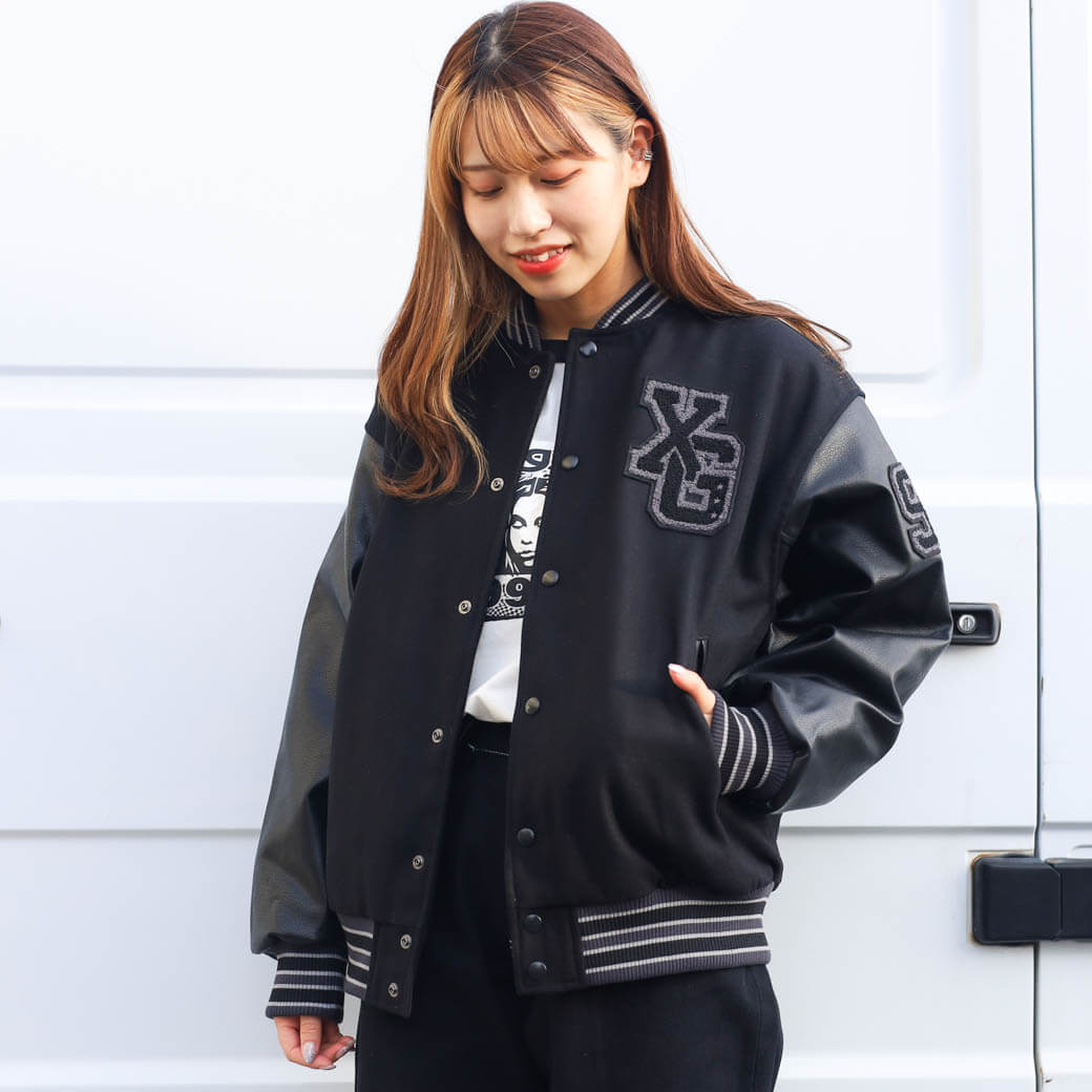 X-girl エックスガール COLLEGE LOGO STADIUM JUMPER｜BORN FREE