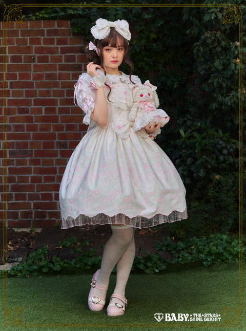 くみゃちゃんのStrawberry Garden刺繍 | BABY, THE STARS SHINE BRIGHT