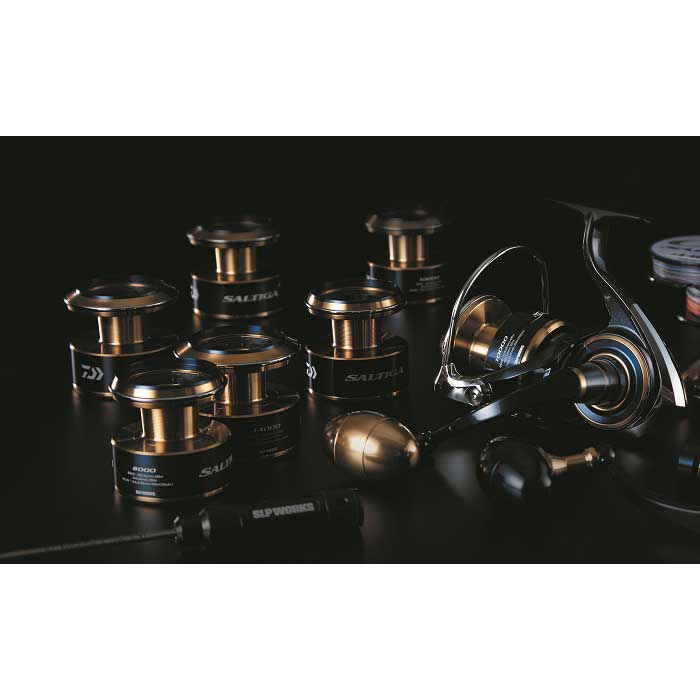 SLPワークス 20ソルティガスプール ＃ネイビーブルーゴールド 8000番