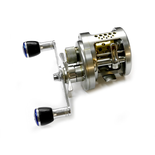 中古品】 シマノ 03カルカッタコンクエスト 200DC 右巻き SHIMANO