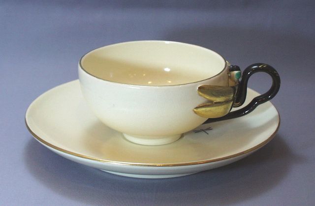 十五代沈壽官 作 白薩摩蜻蛉ティーカップ 商品詳細｜ギャラリー