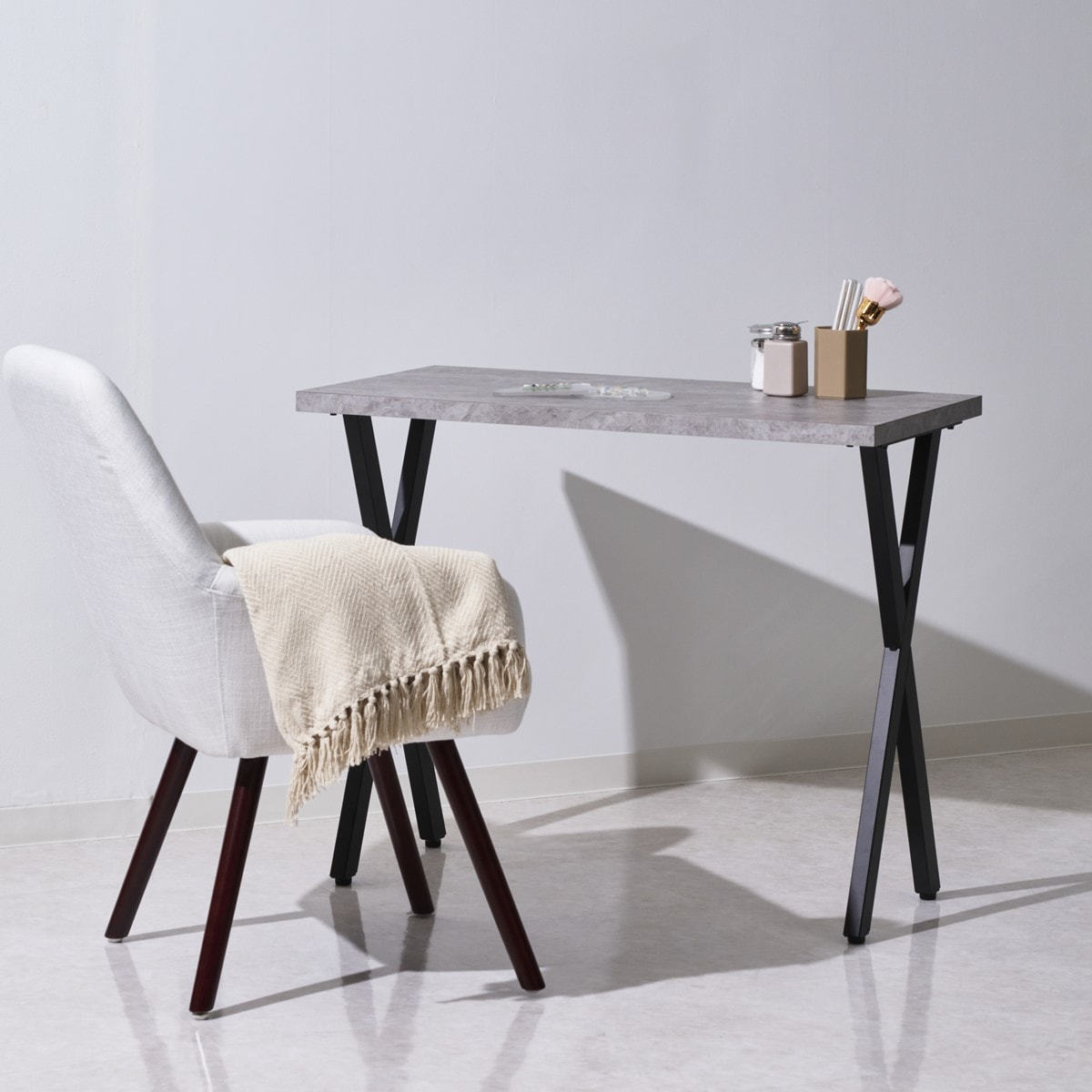 日本製】セレクトネイルテーブル(選べる天板3色×脚部6パターン)の卸