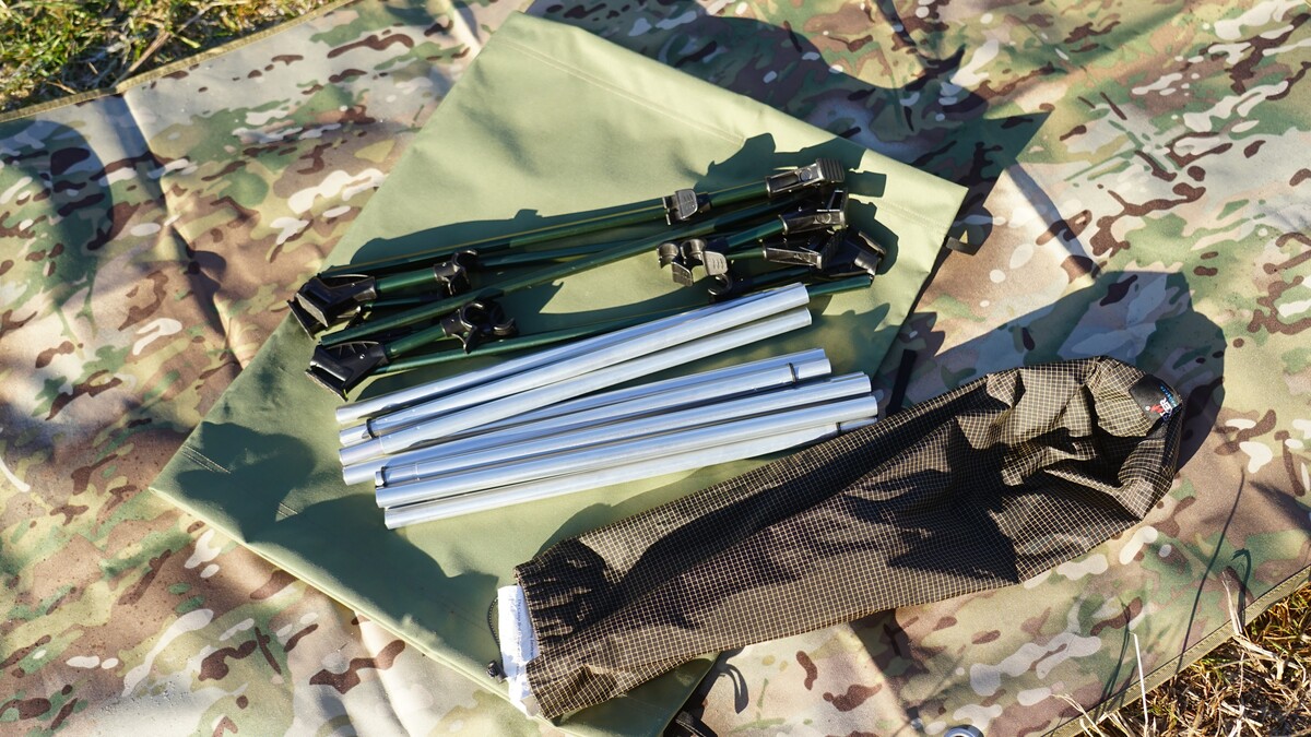 キャンプの睡眠改善に期待！Desert Walkerの折りたたみコットの魅力と