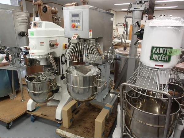 30リットルミキサー（新品） - 縦型ミキサー [スズキ産業]