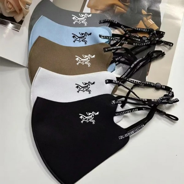 クロムハーツマスク芸能人女優愛用マスク ウィルス対策 Chrome Hearts