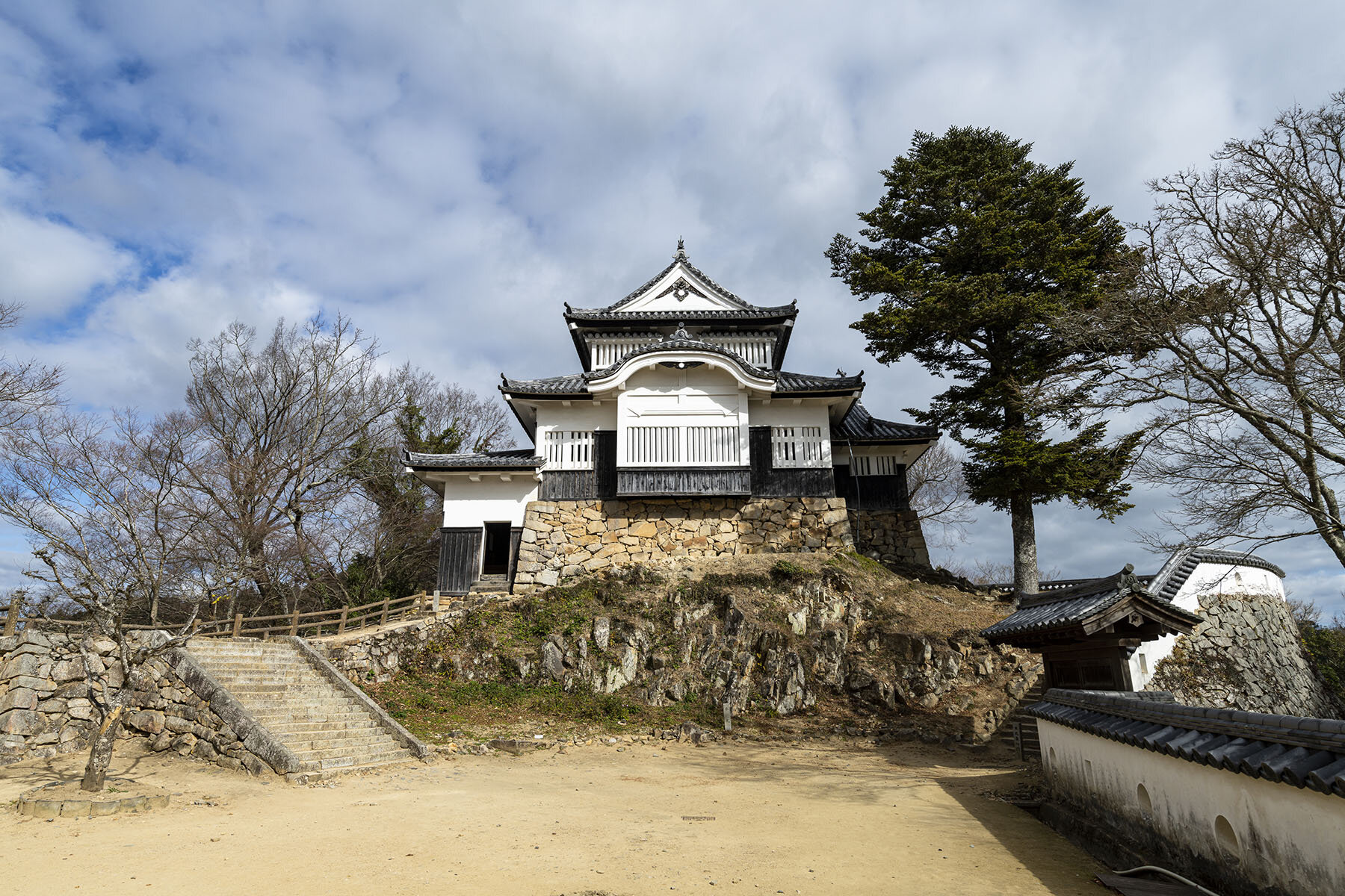備中松山城 【高梁市】 | 観光スポット | カラフル備中（岡山県 備中