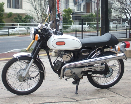 カスタムバイク・YAMAHA YB-1：BIKE SHOP 福大東は福岡市城南区にある