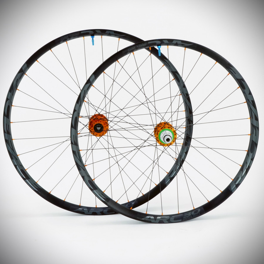 RACEFACE 「レースフェース」 ARC30 XTハブセット