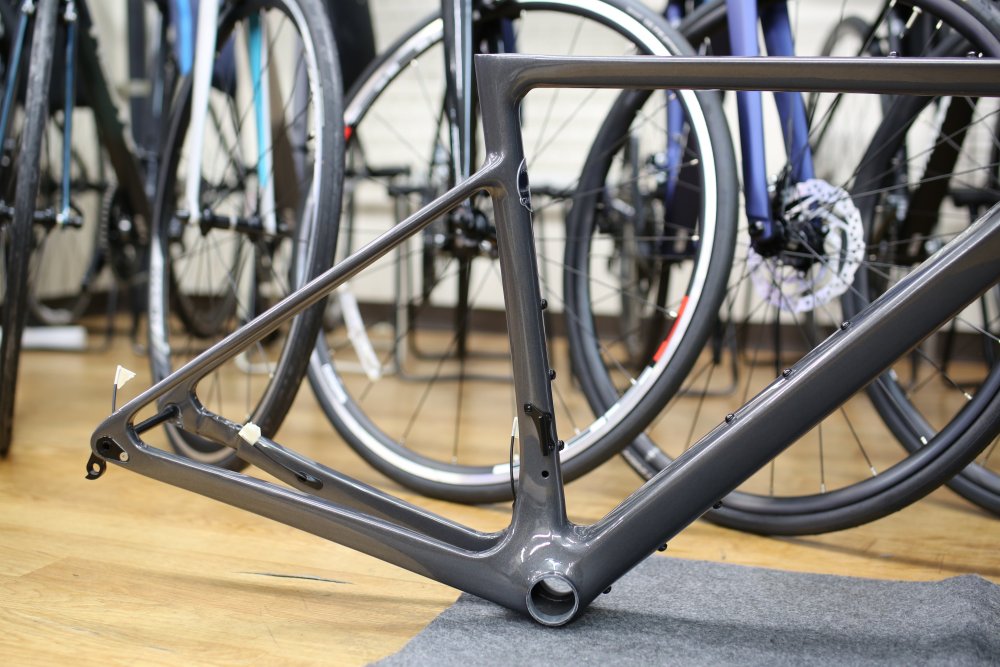 GHISALLO（ギザロ）GE-110 エンデュランスロード フレームセット [2023