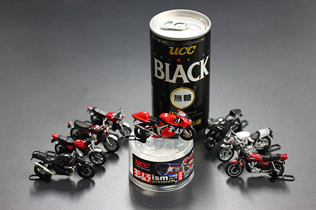 UCC BLACK無糖 缶コーヒーに「ヨシムラ仕様バイクフィギュア」が付いて