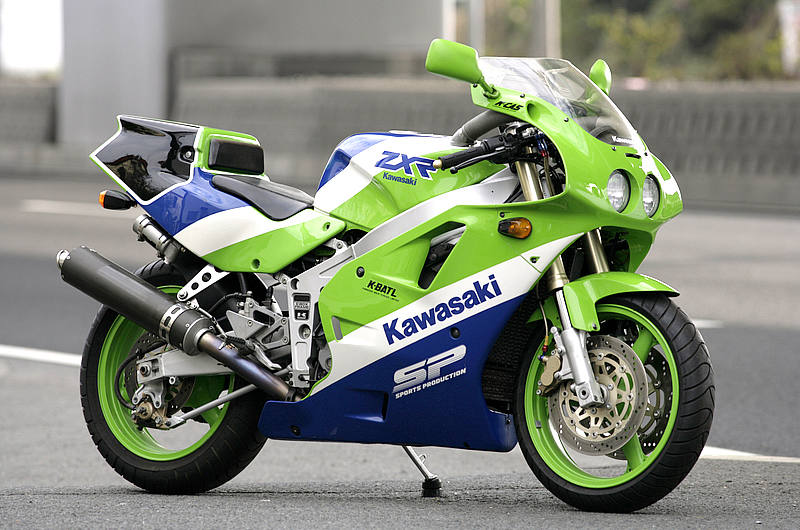 Page4】KAWASAKI ZXR400SP 1990 特集記事 バイクブロス