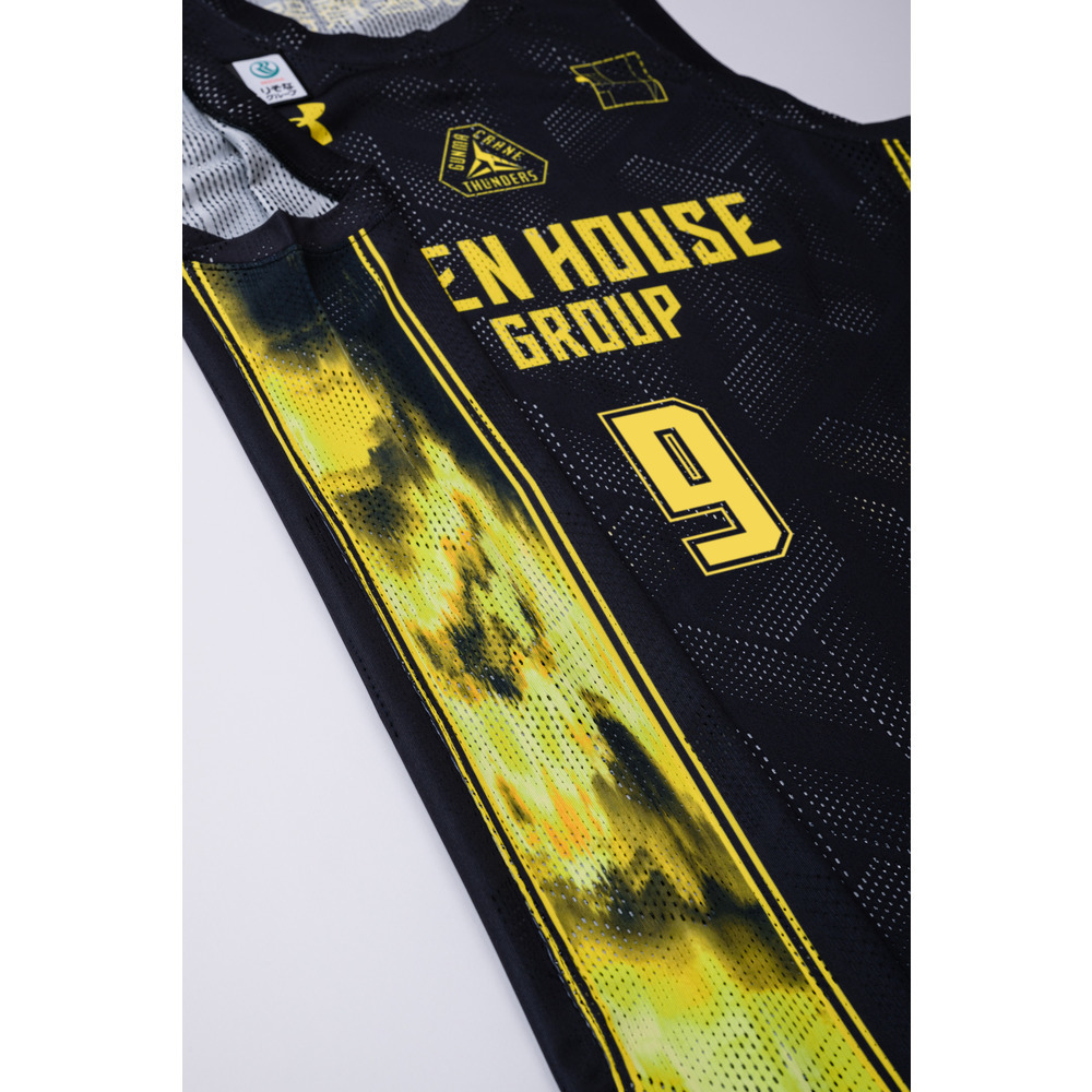 公式】 オーセンティックユニフォーム 2025-26 (ホーム/ブラック