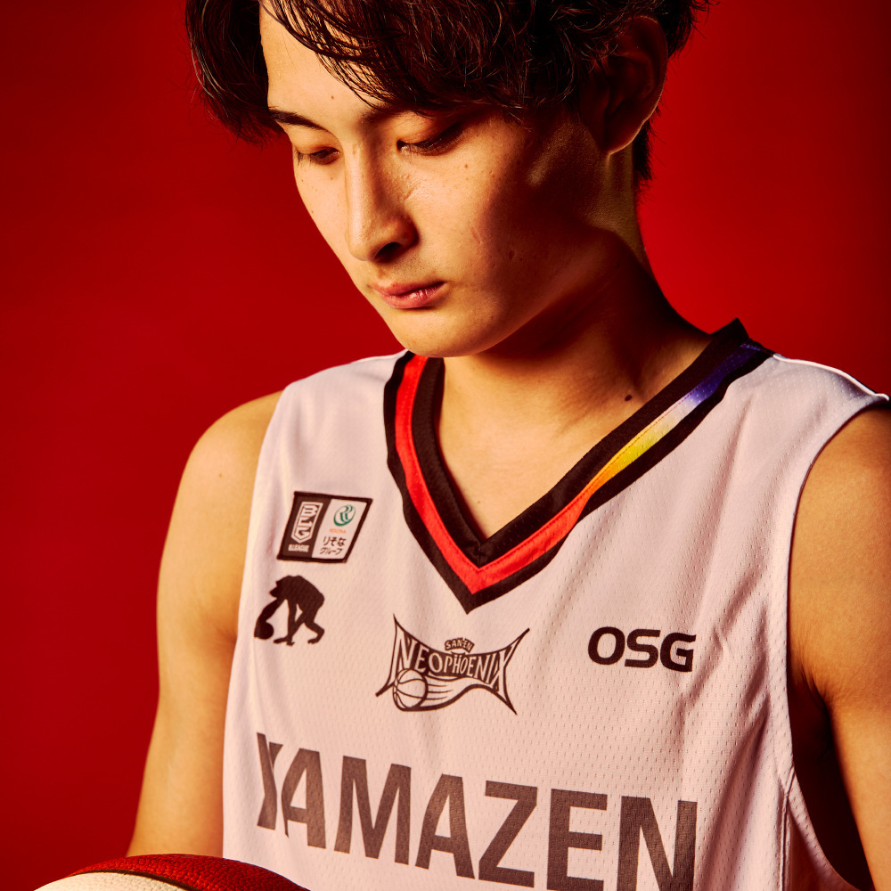 予約/希望選手を選択】オーセンティックユニフォーム（AWAY） 2025-26