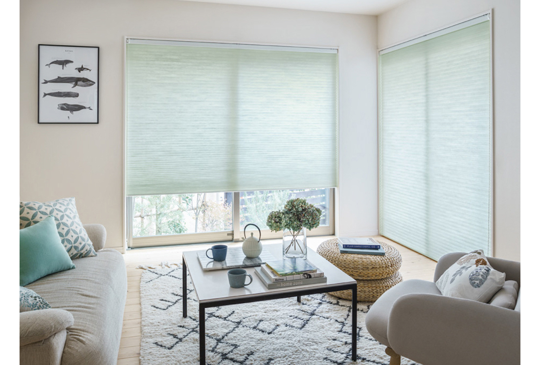 断熱ブラインド「ハニカムスクリーン」「プリーツ ダブル」で窓の寒さ