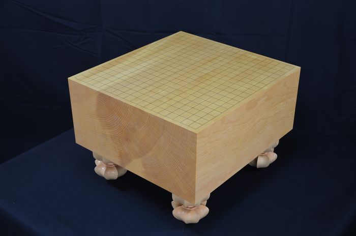 碁盤 九州産 六寸四分五厘盤