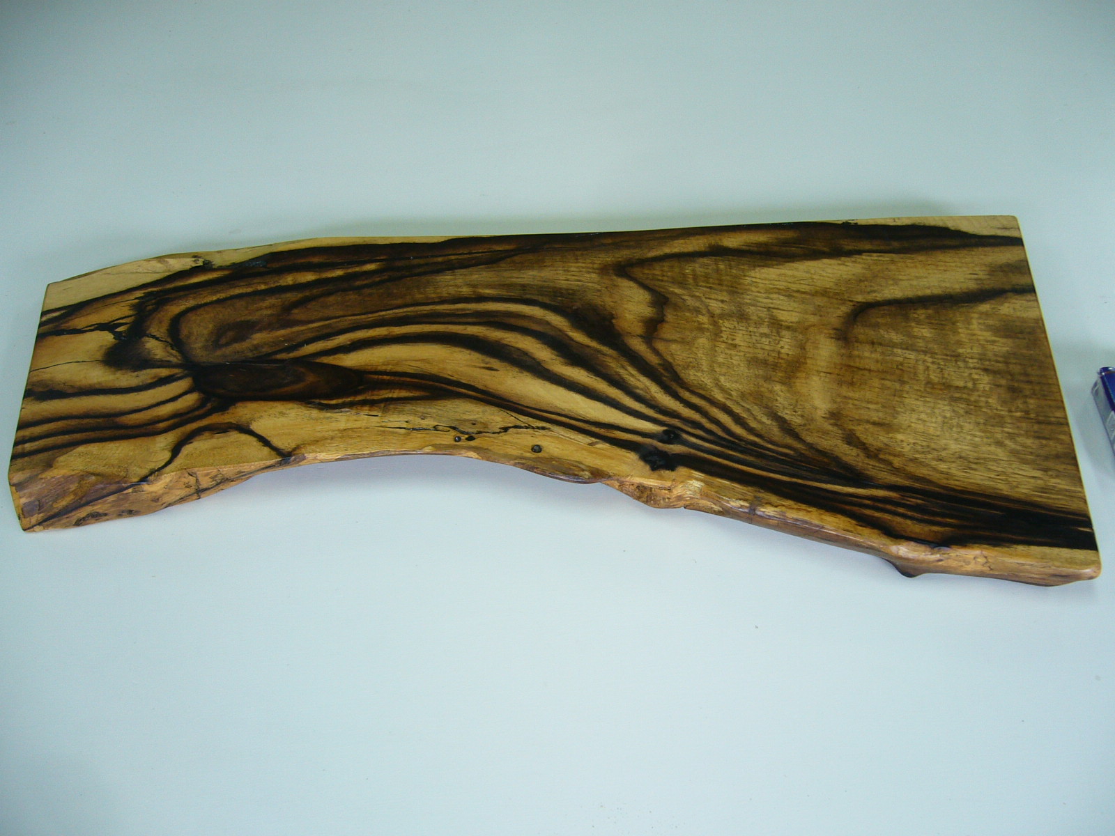 黒柿敷板 川口碁盤｜こだわりの素材を自店舗で一貫生産の製造直販店