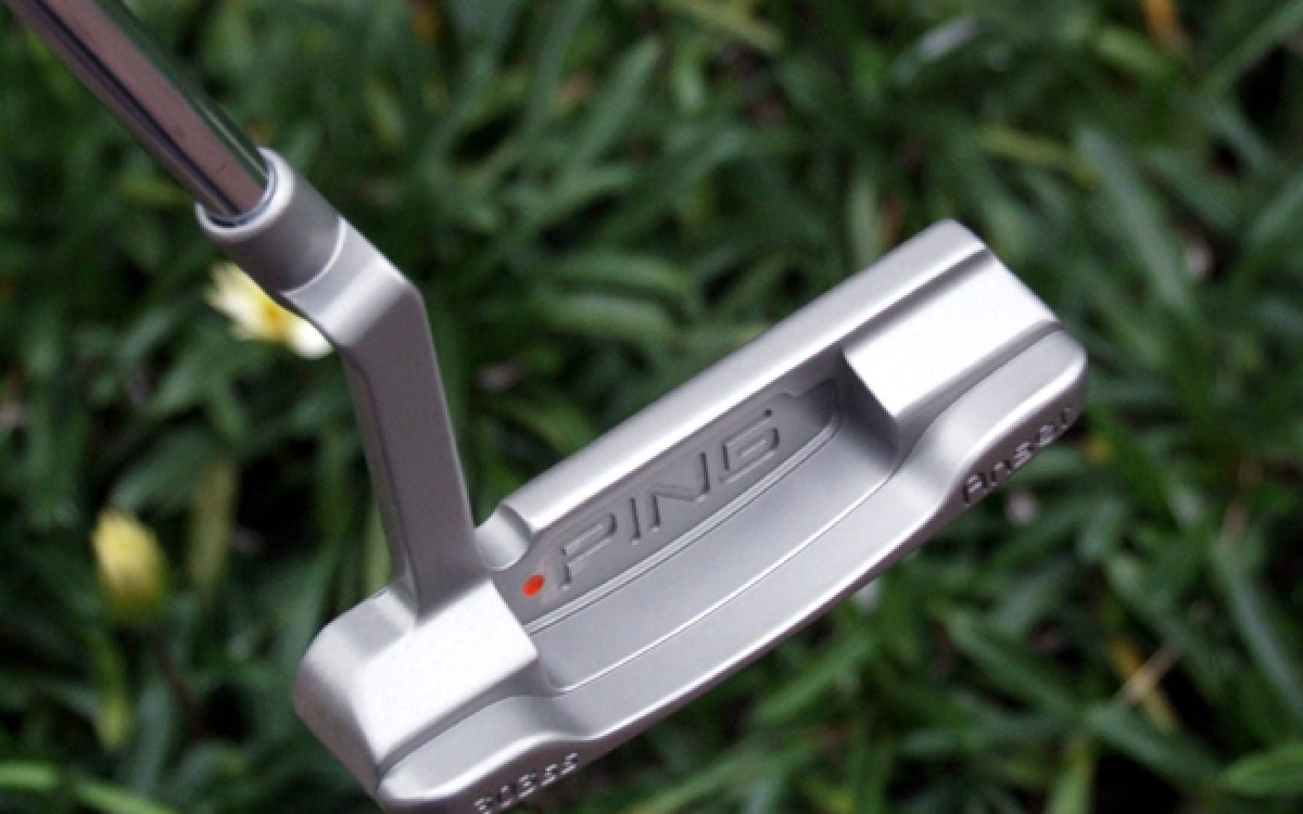 935 – ODYSSEY WHITE HOT XG SABERTOOTH – Gold's Factory – Premium