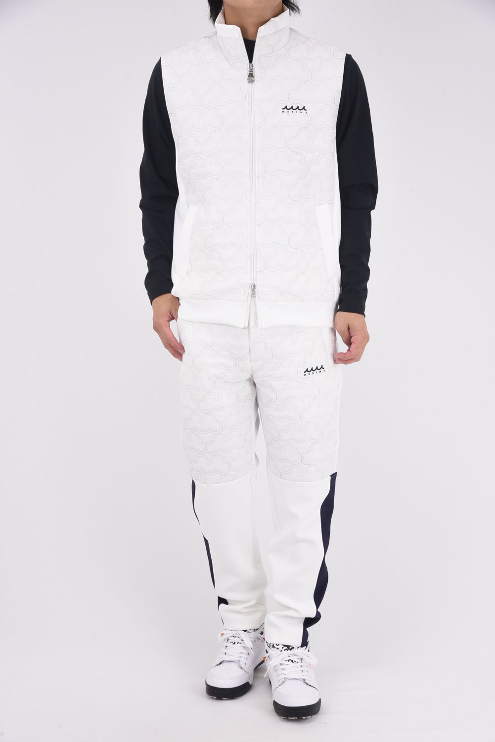 muta - 【25AW】 GEOMETRIC WAVE QUILTING BEST / ジオメトリック