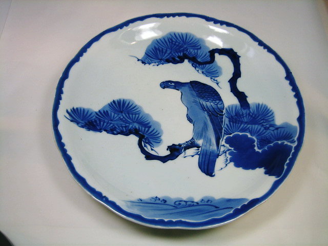 古伊万里江戸後期染付鷹狩り図大皿 古伊万里江戸後期染付鷹狩り図大皿