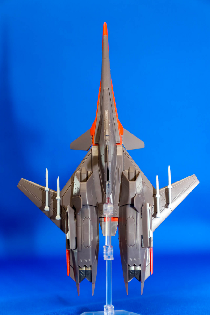 エースコンバット』コトブキヤ1/144「ADF-01」プラモレビュー