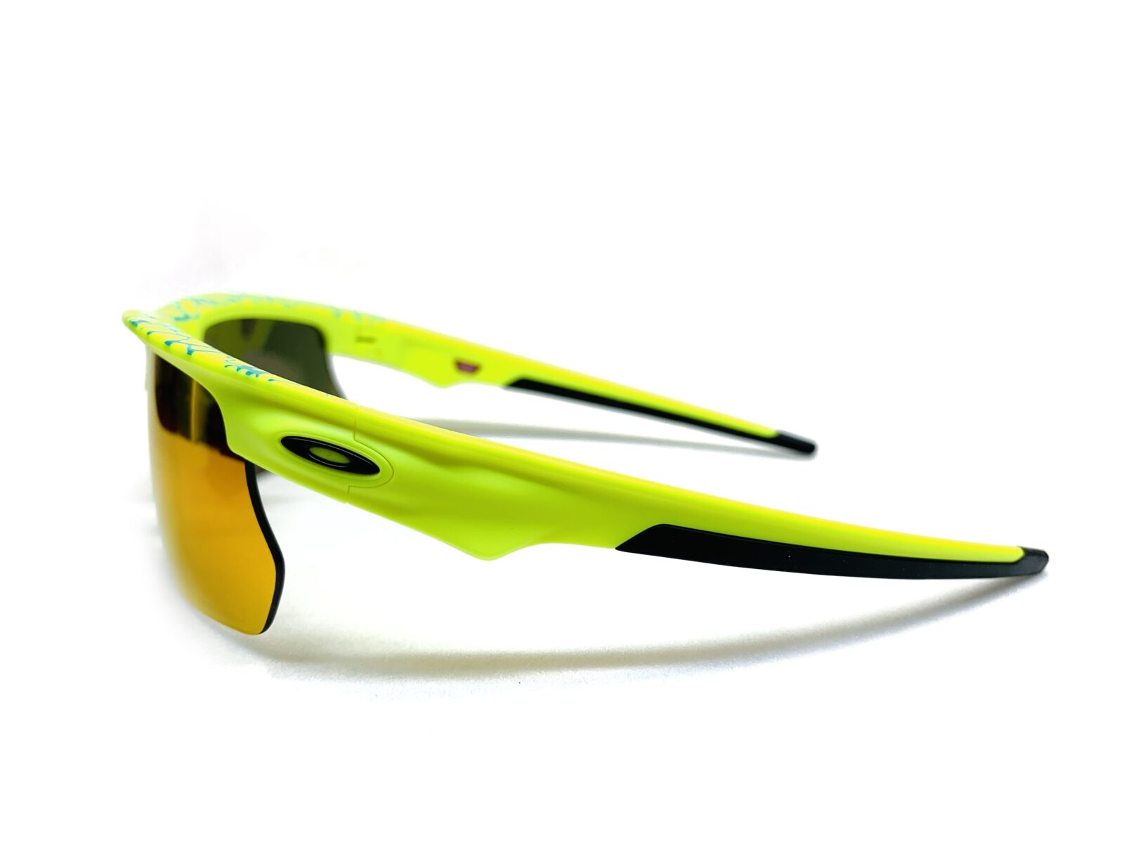 OAKLEY限定モデル入荷 – 名古屋栄のスポーツサングラス・メガネ専門店