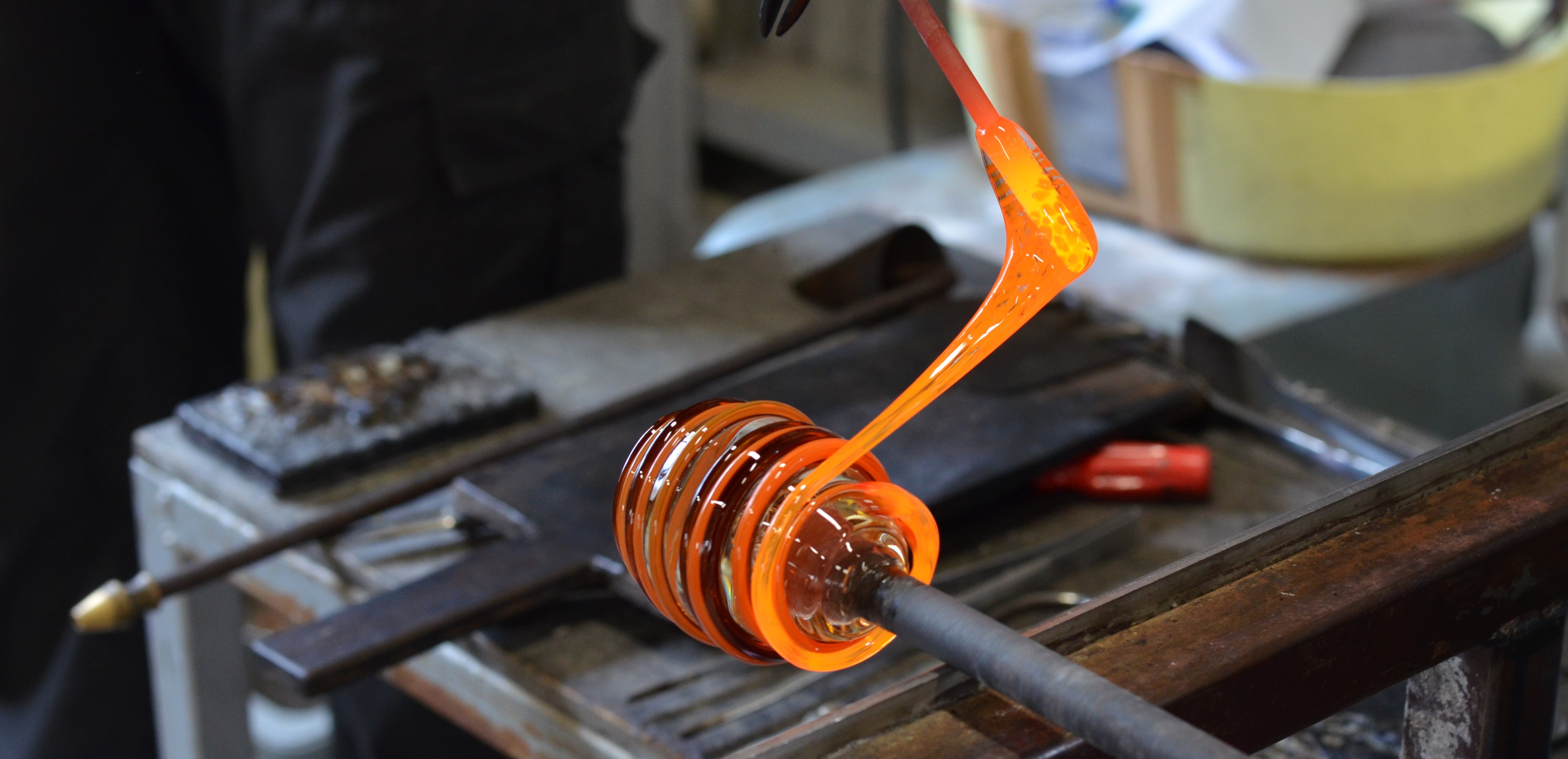 吹きガラス講座 | 倉敷の吹きガラス工房【ぐらすたTOMO】水口智貴