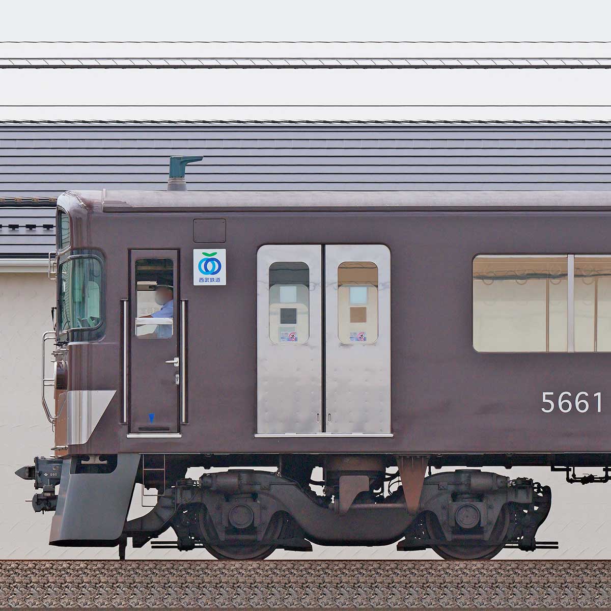 50839＞西武新2000系（西武鉄道創立110周年記念トレイン・ロゴ付き）8
