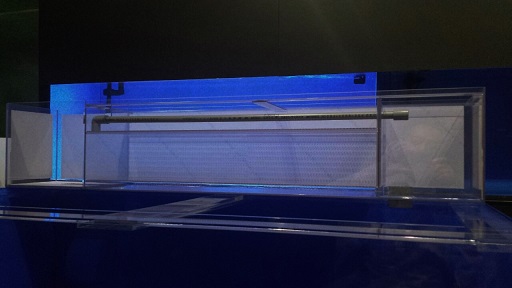 Equation上部フィルター - アジアアロワナ・アクリル水槽・淡水エイを