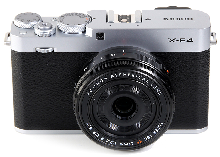 Fujifilm X-E4 mit XF 27 mm 1:2,8 Pancake - Test in Arbeit - Erste