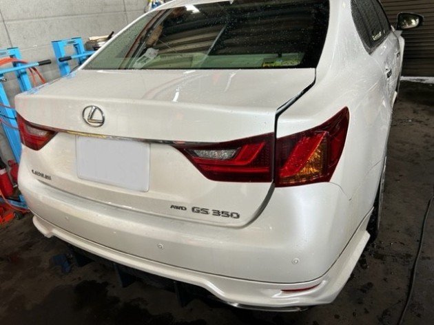 レクサス GS350 GRL15 後期テールランプ 取り付け！｜チューニング