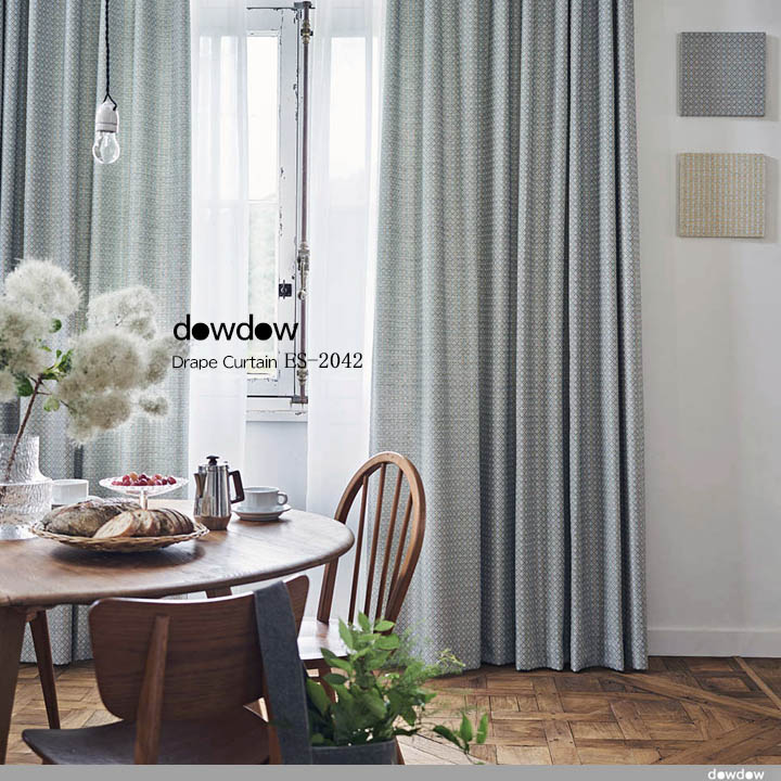 MARIMEKKO KURJENPOLVI グレー (廃番の生地)花柄 カーテン MARIMEKKO