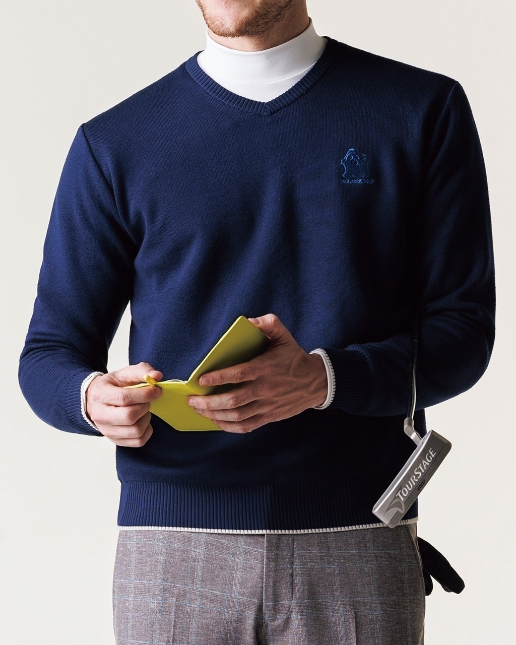 ストレッチ裏地・浅Vネックセーター/DoCLASSE