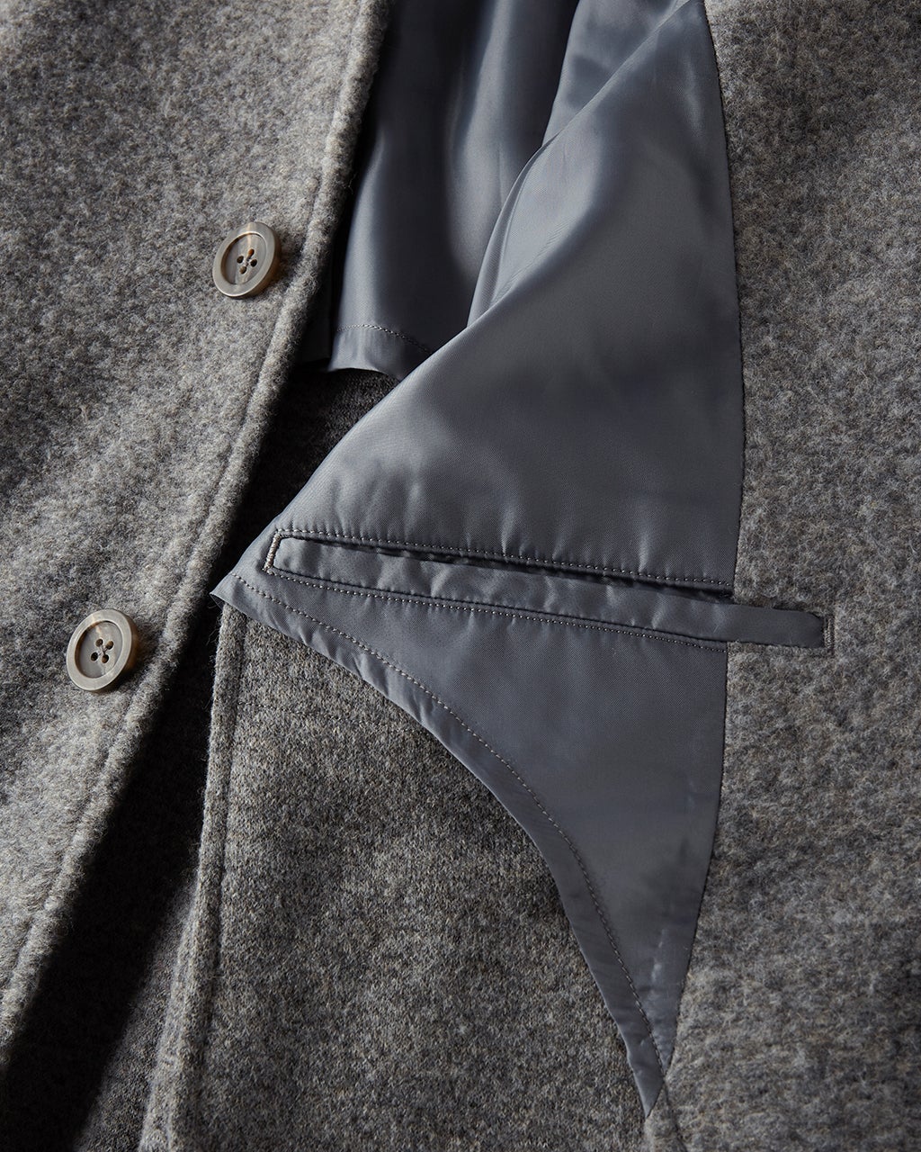 ウール混ストレッチボア・フーデッドコート/DoCLASSE