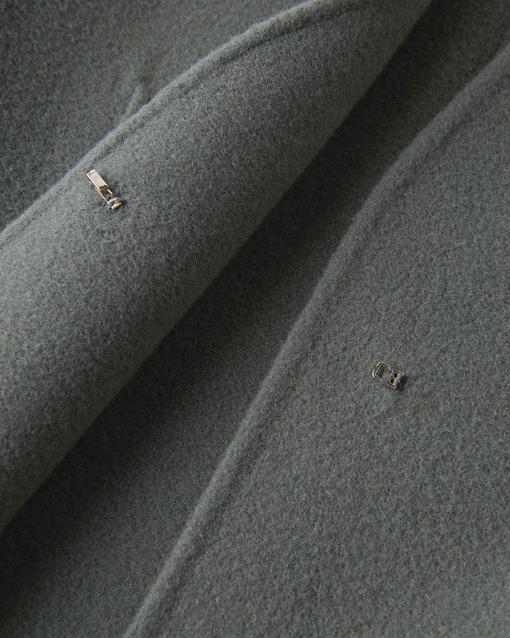 カシミヤ混ウールリバー・Vカラージャケット/DoCLASSE