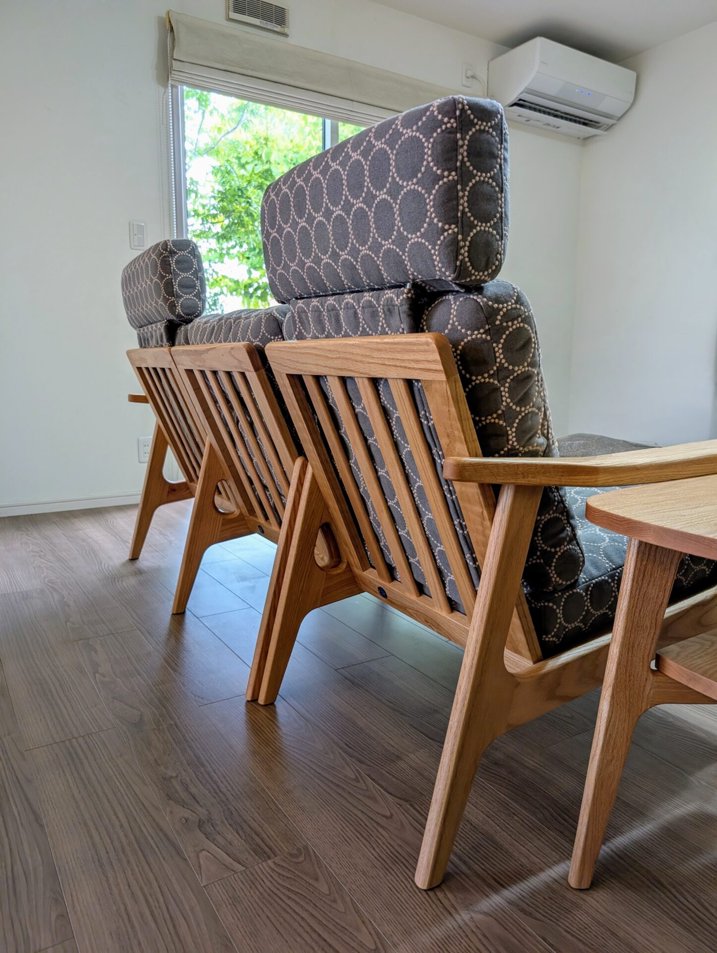 マルニ60オークフレームチェア ミナペルホネン-dop-tambourine-をお