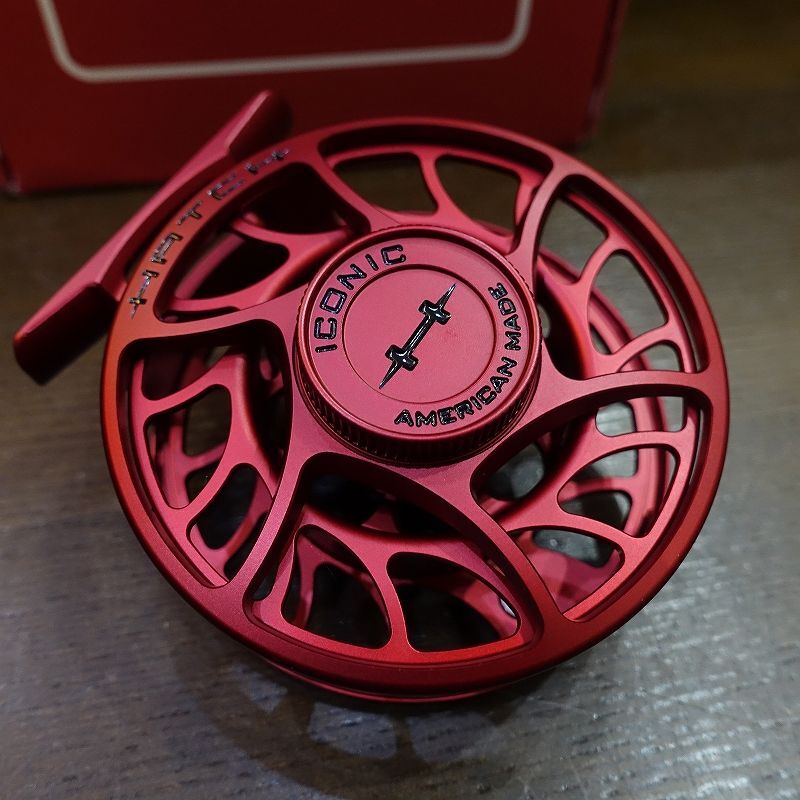 HATCH】ICONIC 4 PLUS REEL LA - Dragon's Blood