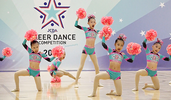 アベダンスプロモーション チアダンス ラメ チームジャージ M アベ