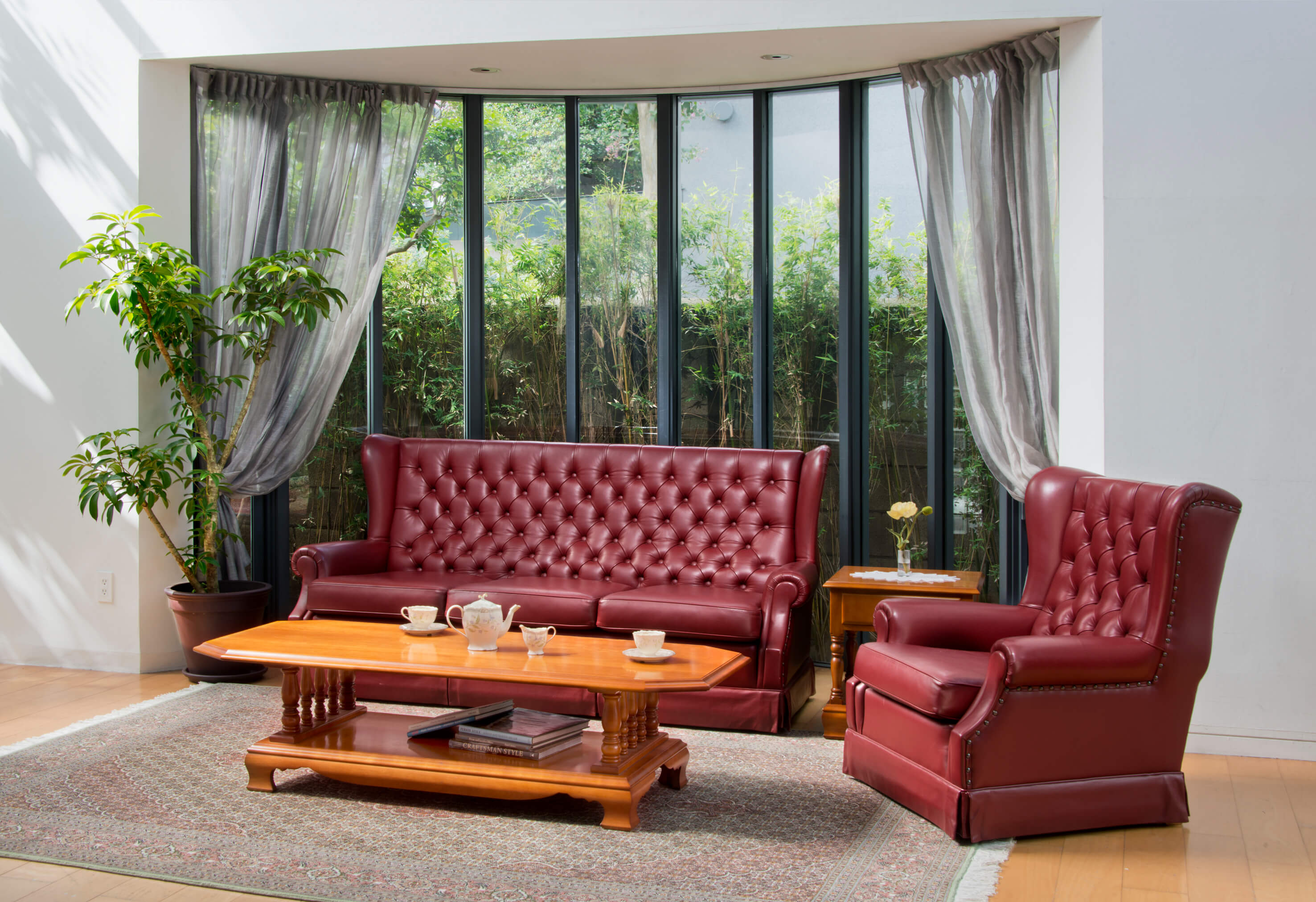 Living Collection│横浜クラシック家具「ダニエル」