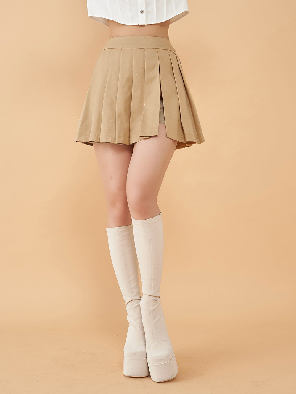 プリーツラップスタッズショートパンツ – Darich (ダーリッチ)